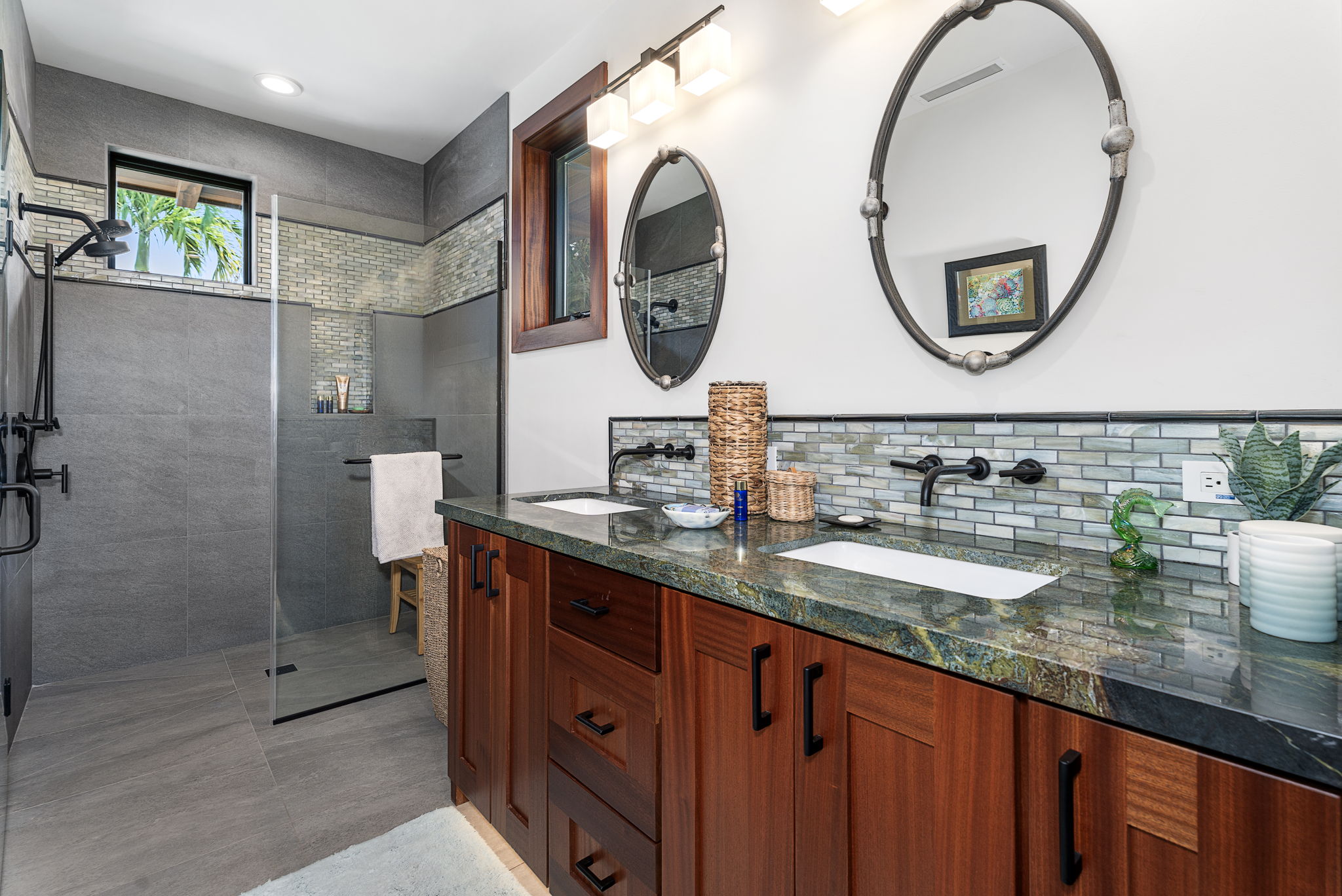 K Bathroom 3b