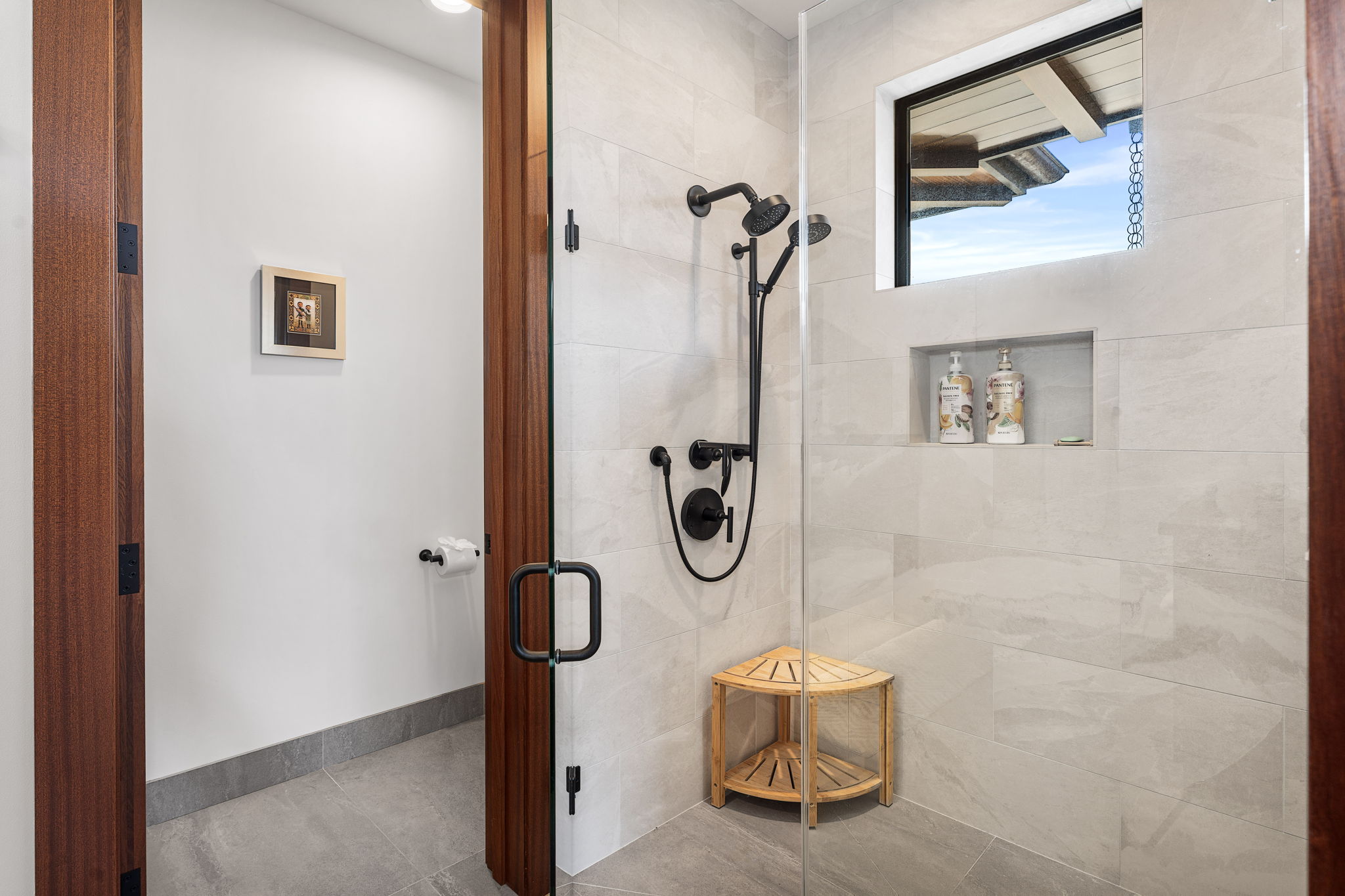 Media Room Bathroom b