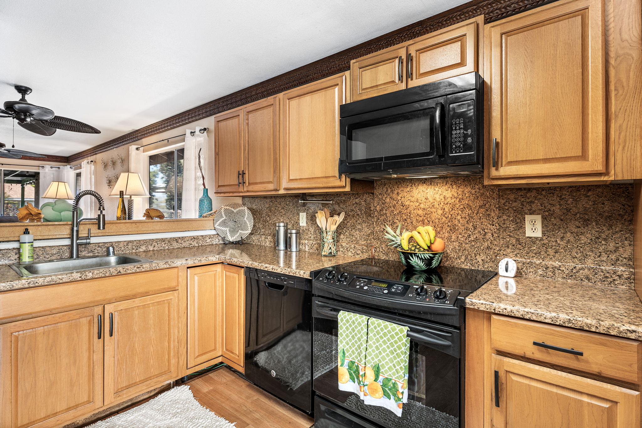 Kitchen 2