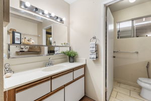 Primary Bathroom 1a