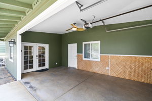 Office Front b