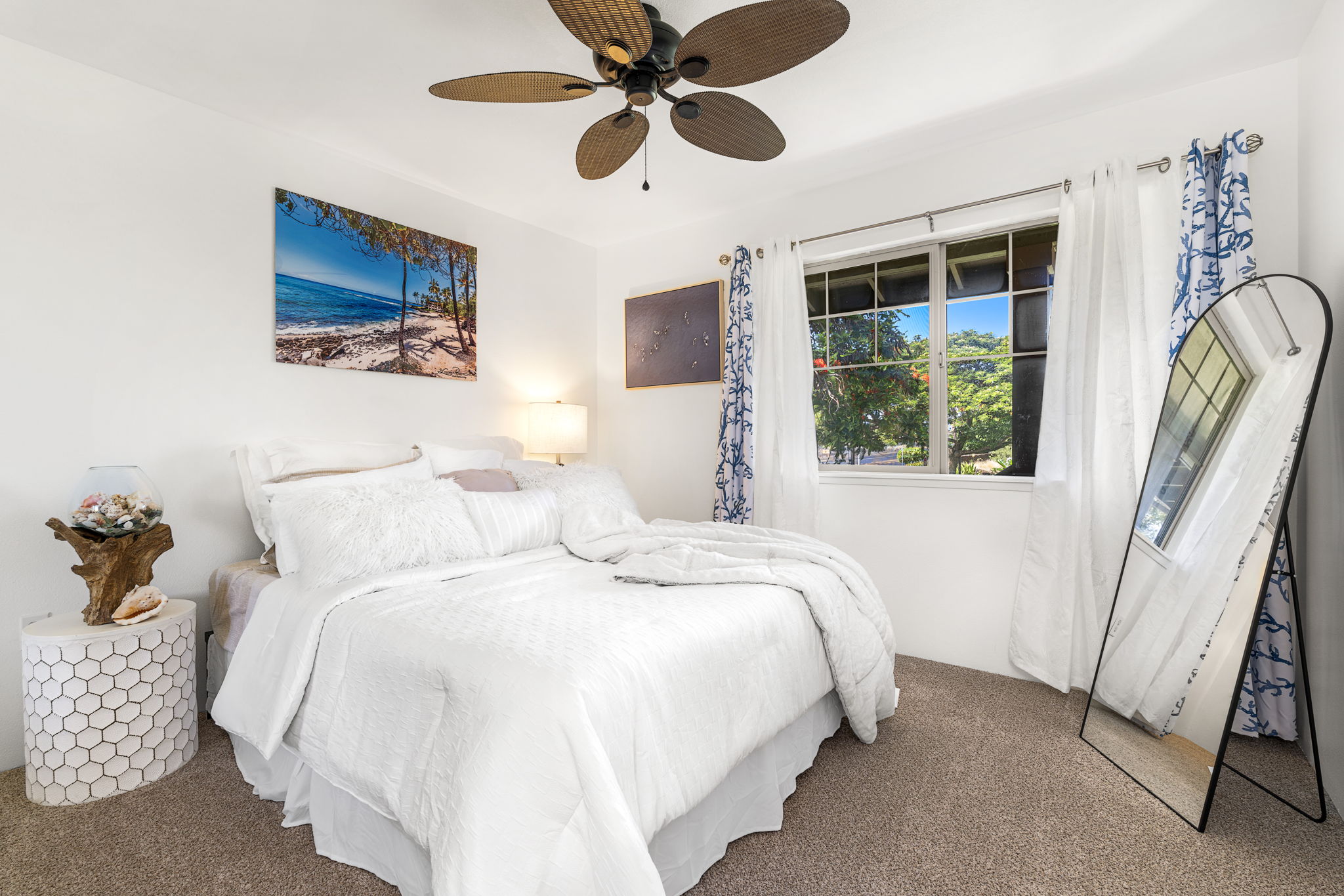 K Bedroom a