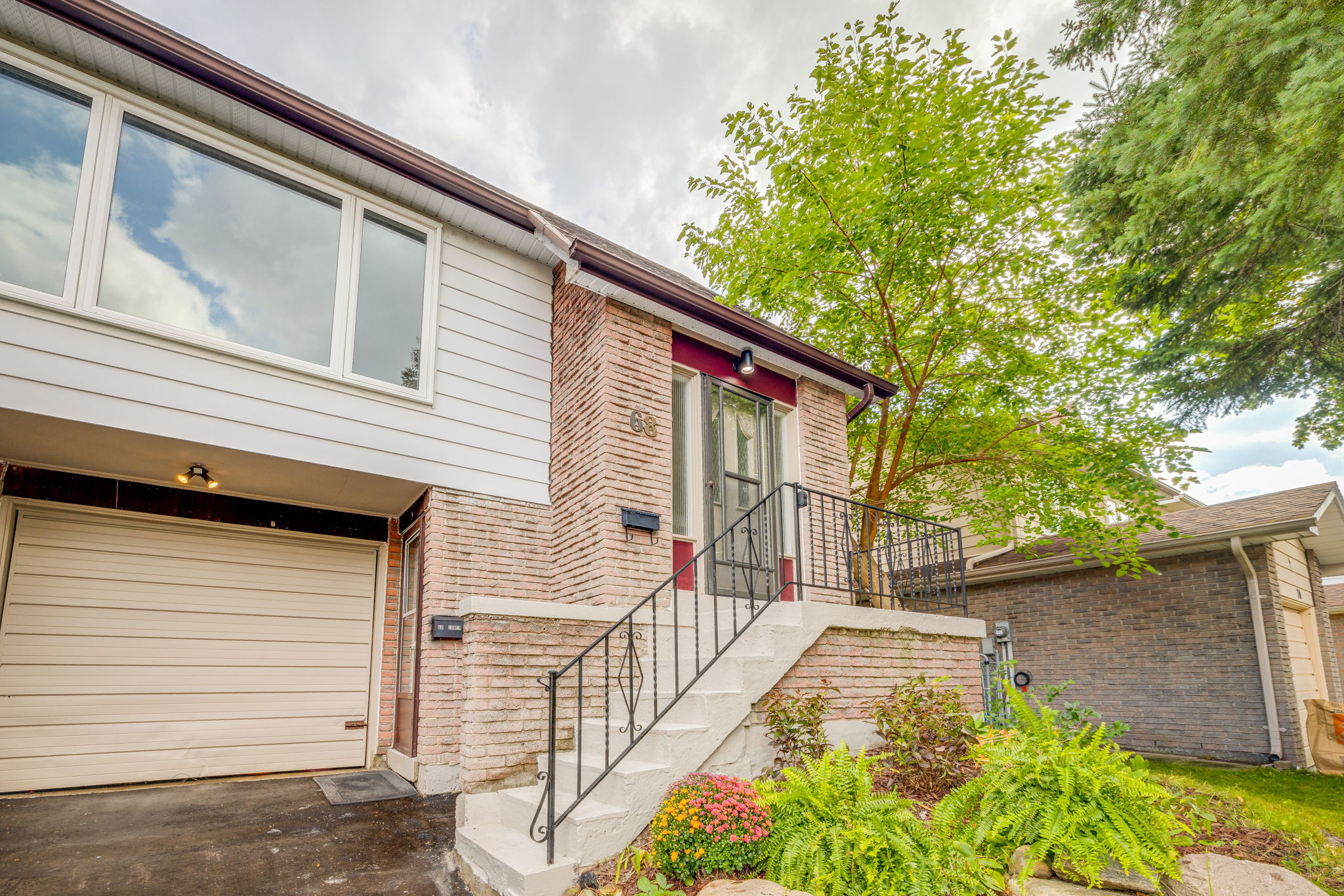 Toronto property showcase — delivered property photograph 3