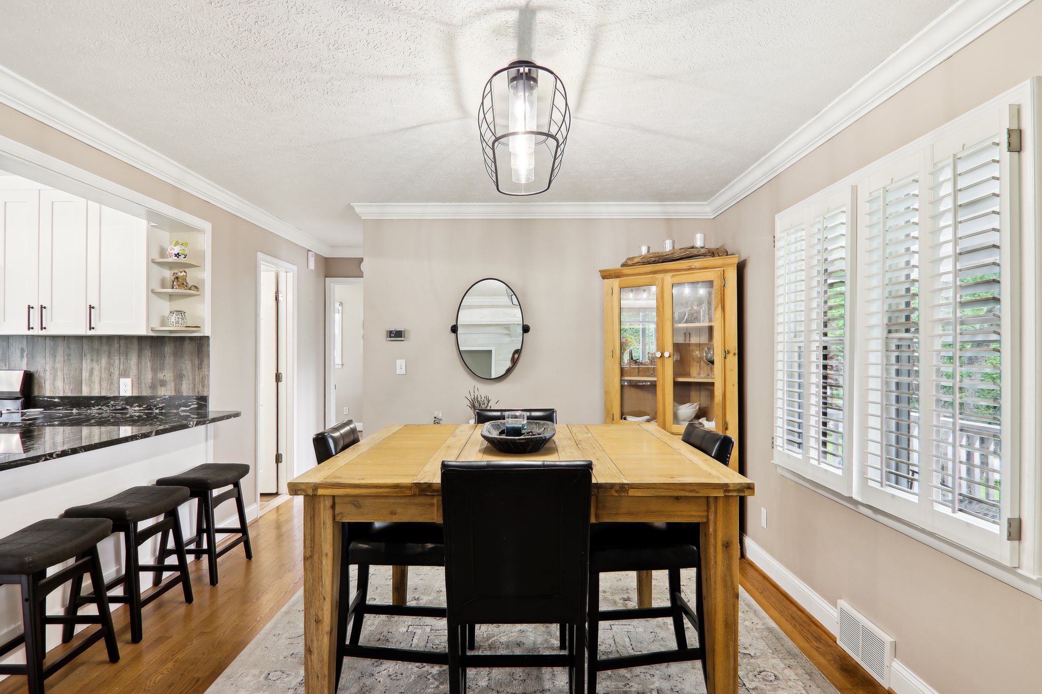 Broyles Rd-2105-017.jpg