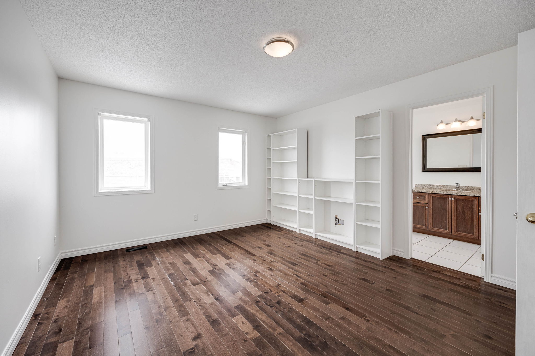 Hamilton property showcase — delivered property photograph 21