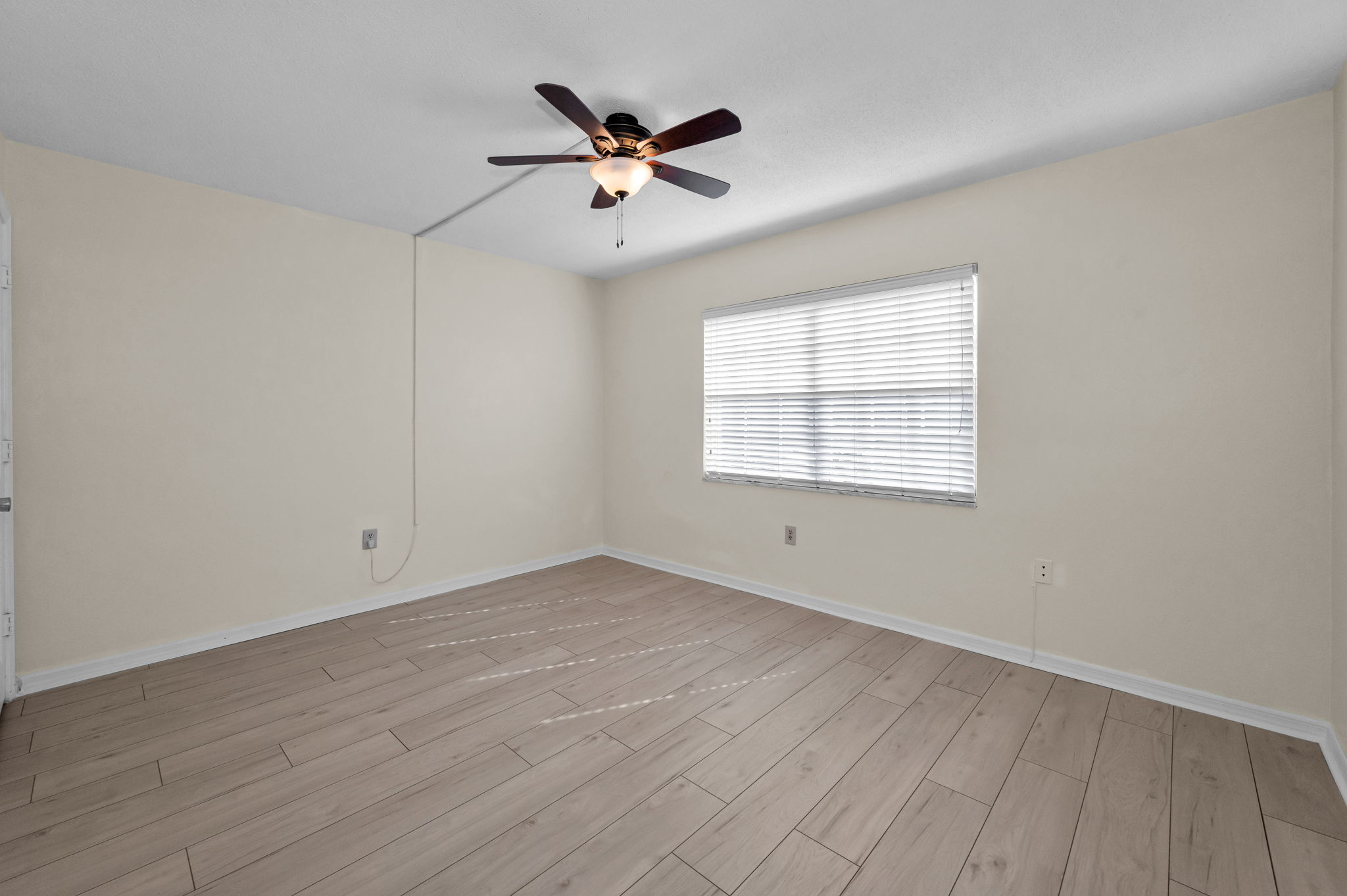 Bedroom2a