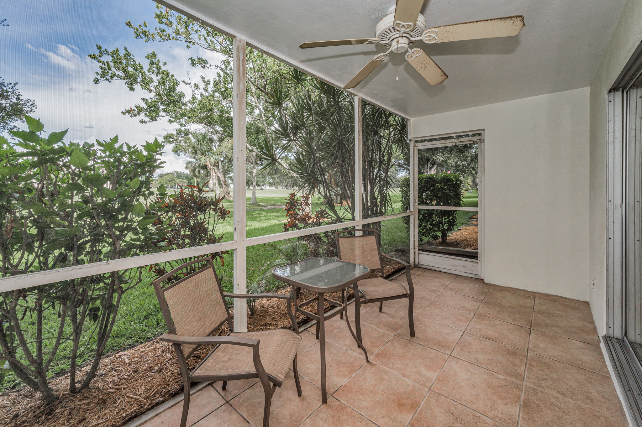 Lanai2