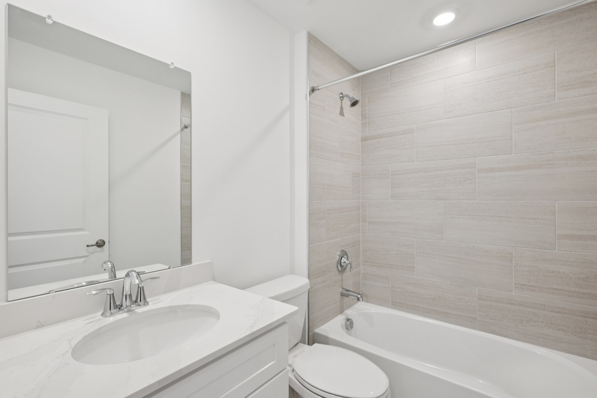 Fillmore Dr-S0601-019.jpg