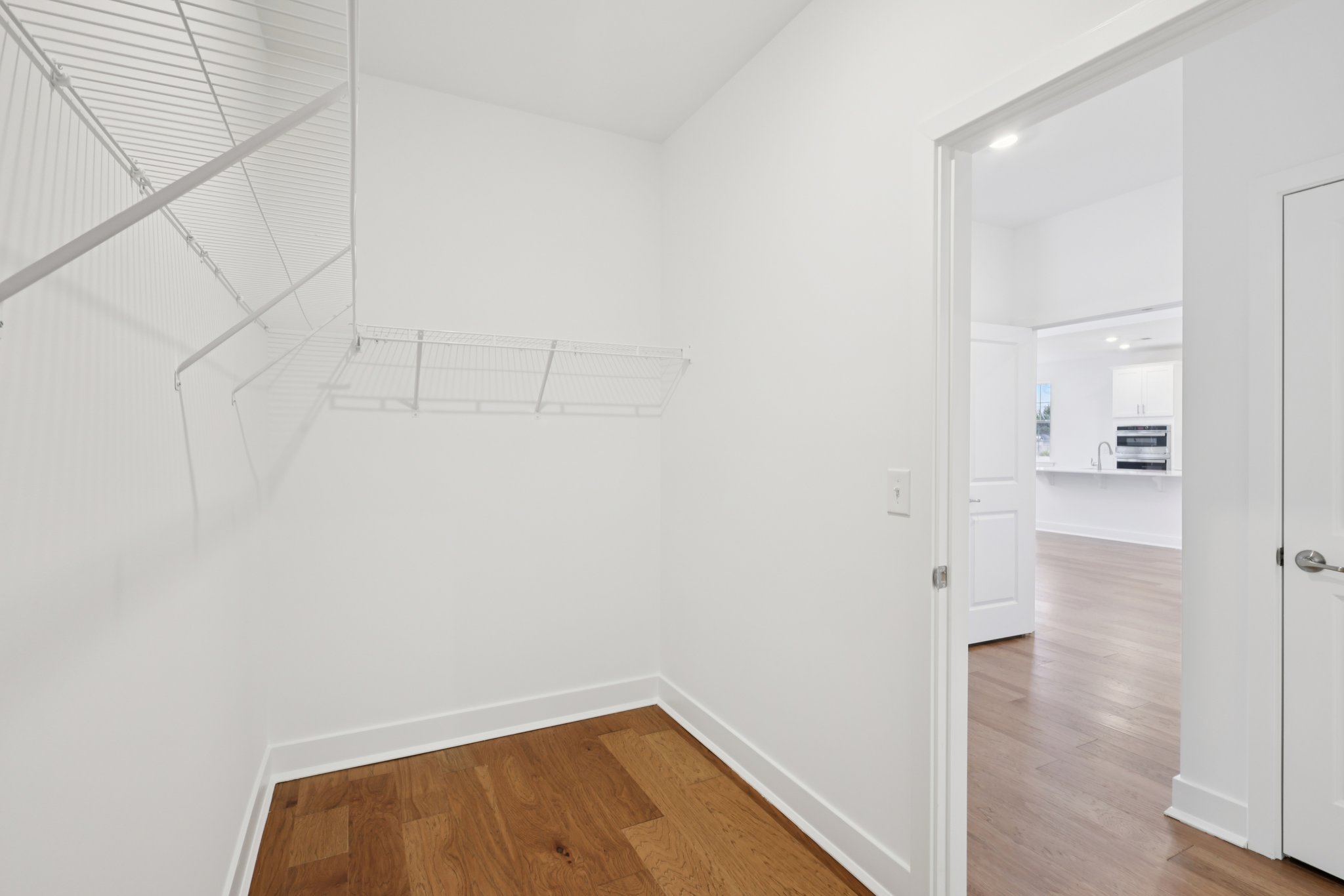 Fillmore Dr-S0601-027.jpg