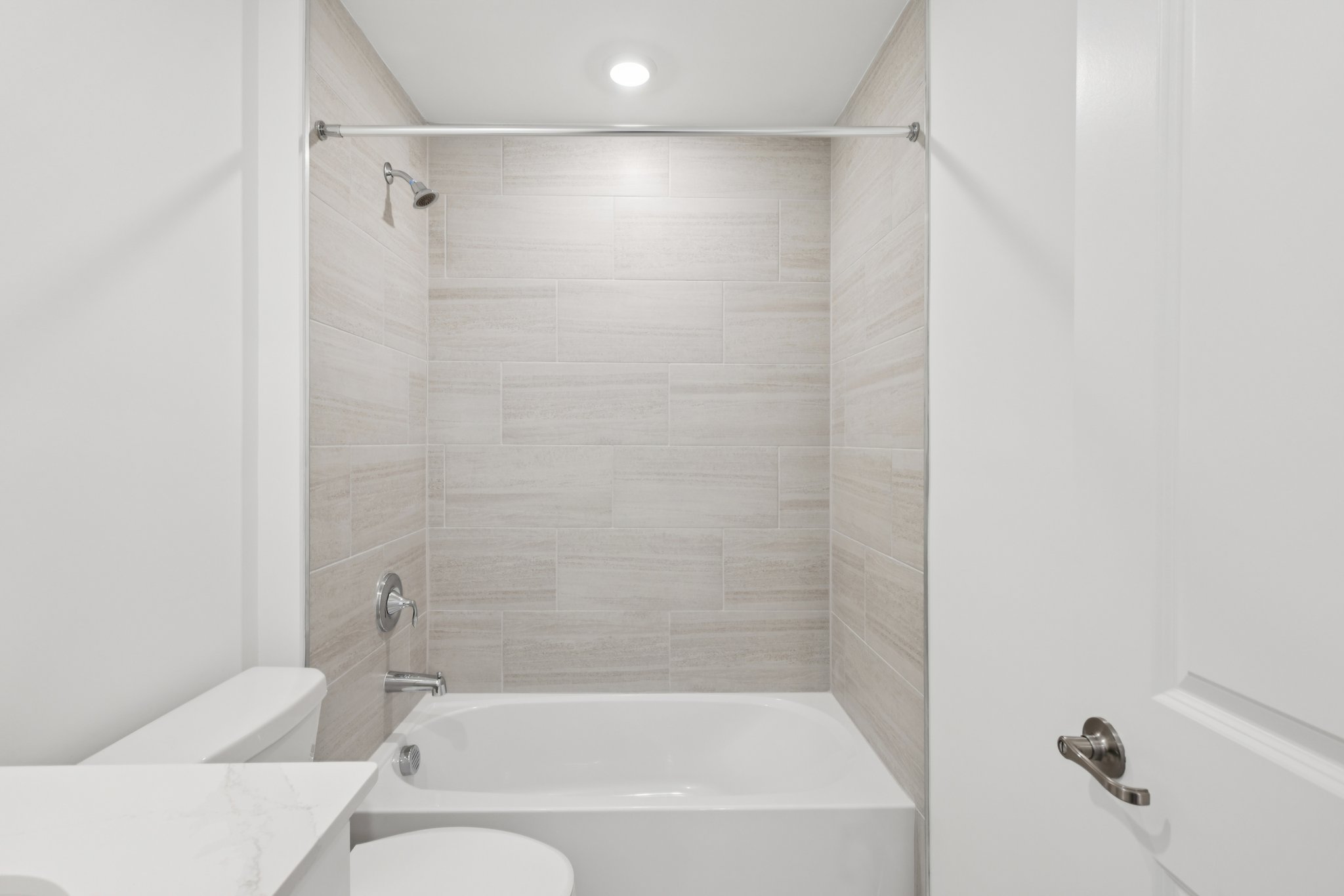 Fillmore Dr-S0601-038.jpg