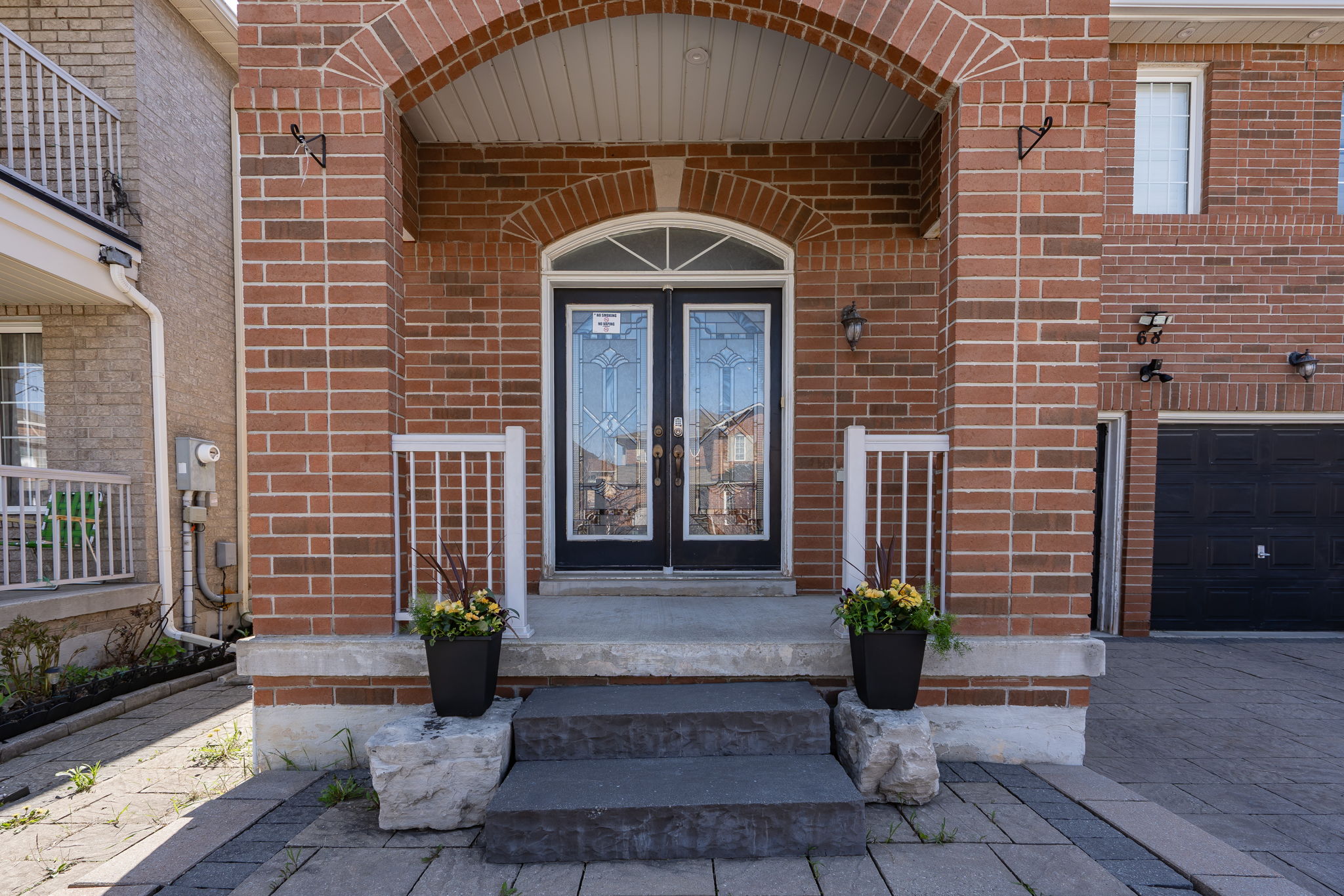 Front Entry Detail