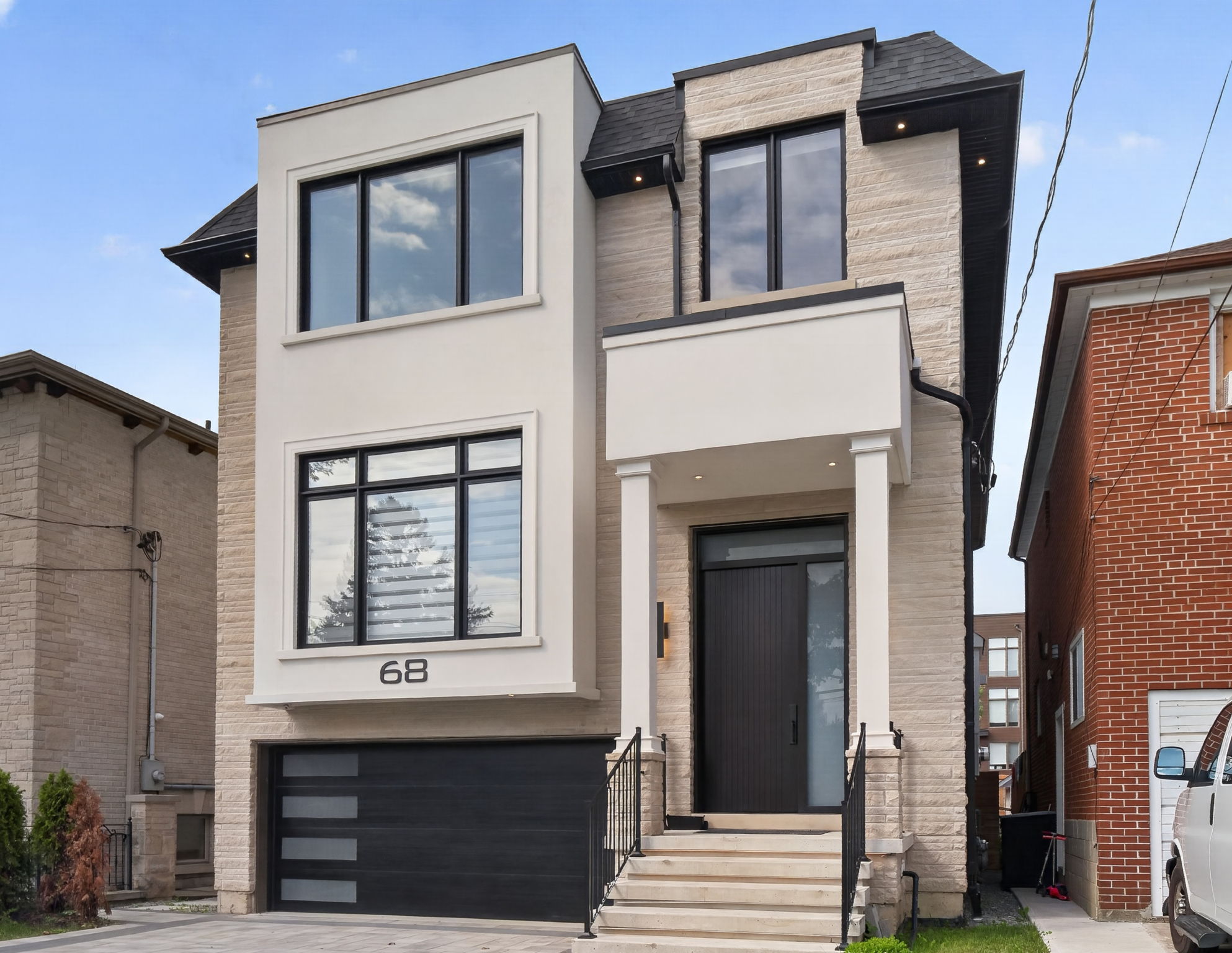 68 Lynnhaven Rd Toronto, ON M6A 2K9