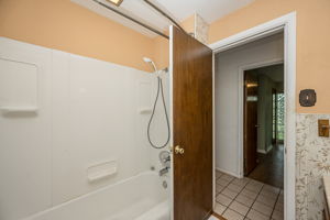  Photo 24