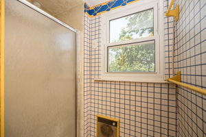  Photo 39