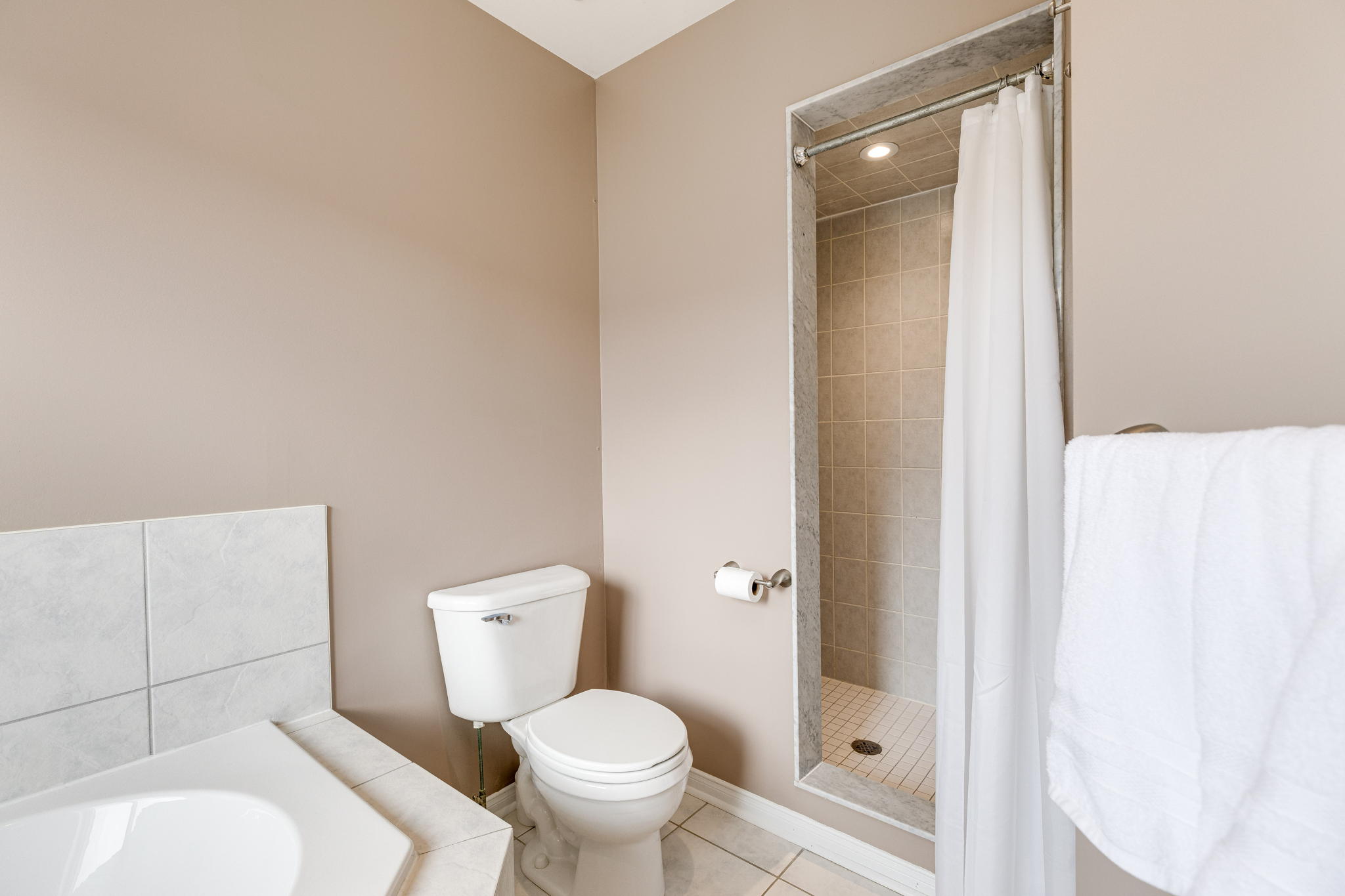 Newmarket property showcase — delivered property photograph 31