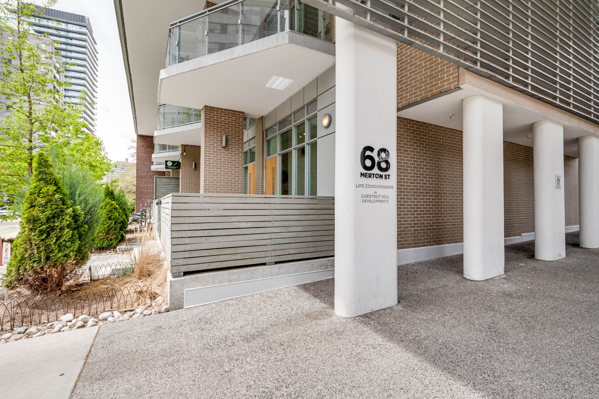 Toronto property showcase — delivered property photograph 3
