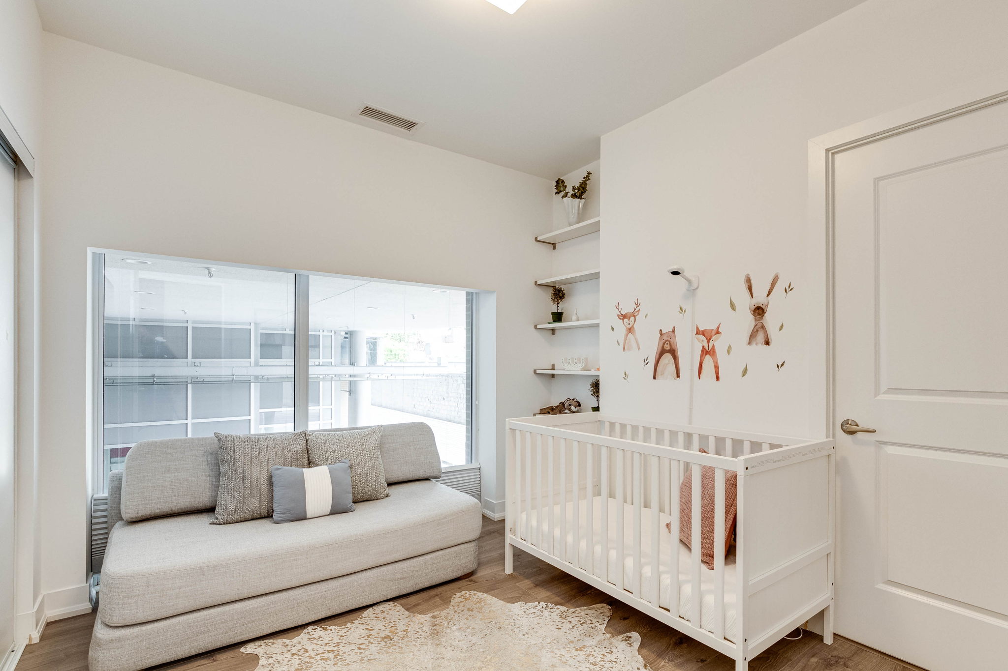 Toronto property showcase — delivered property photograph 18