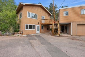  Photo 0