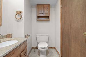  Photo 40