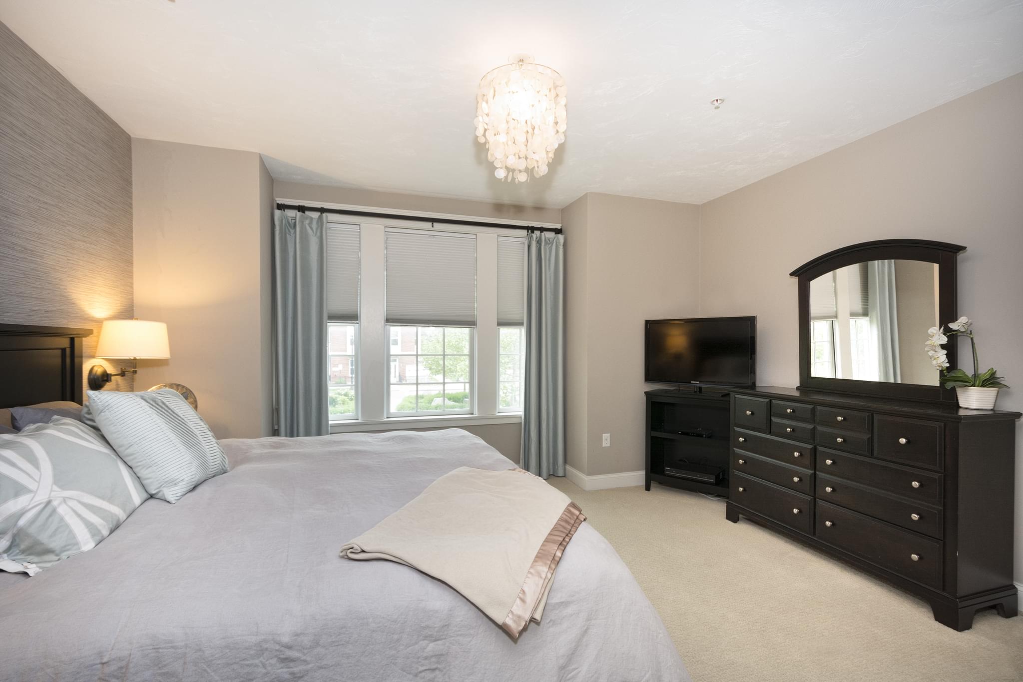  68 Parkview St, Weymouth, MA 02190, US Photo 18