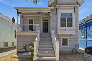 001_F8_68 Pierce Ave