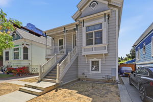 003_F8_68 Pierce Ave