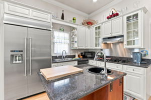 010_F8_68 Pierce Ave