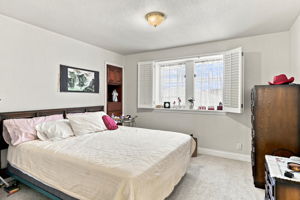 033_F8_68 Pierce Ave