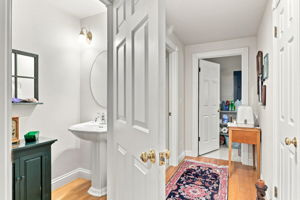 047_F8_68 Pierce Ave