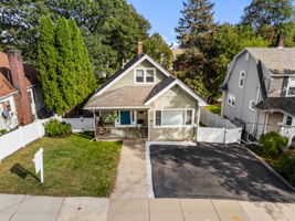 68 Princeton Rd, Malden, MA 02148, USA Photo 2