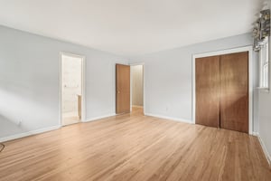 Sergent Ct-S2609-036.jpg