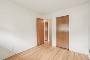 Sergent Ct-S2609-040.jpg