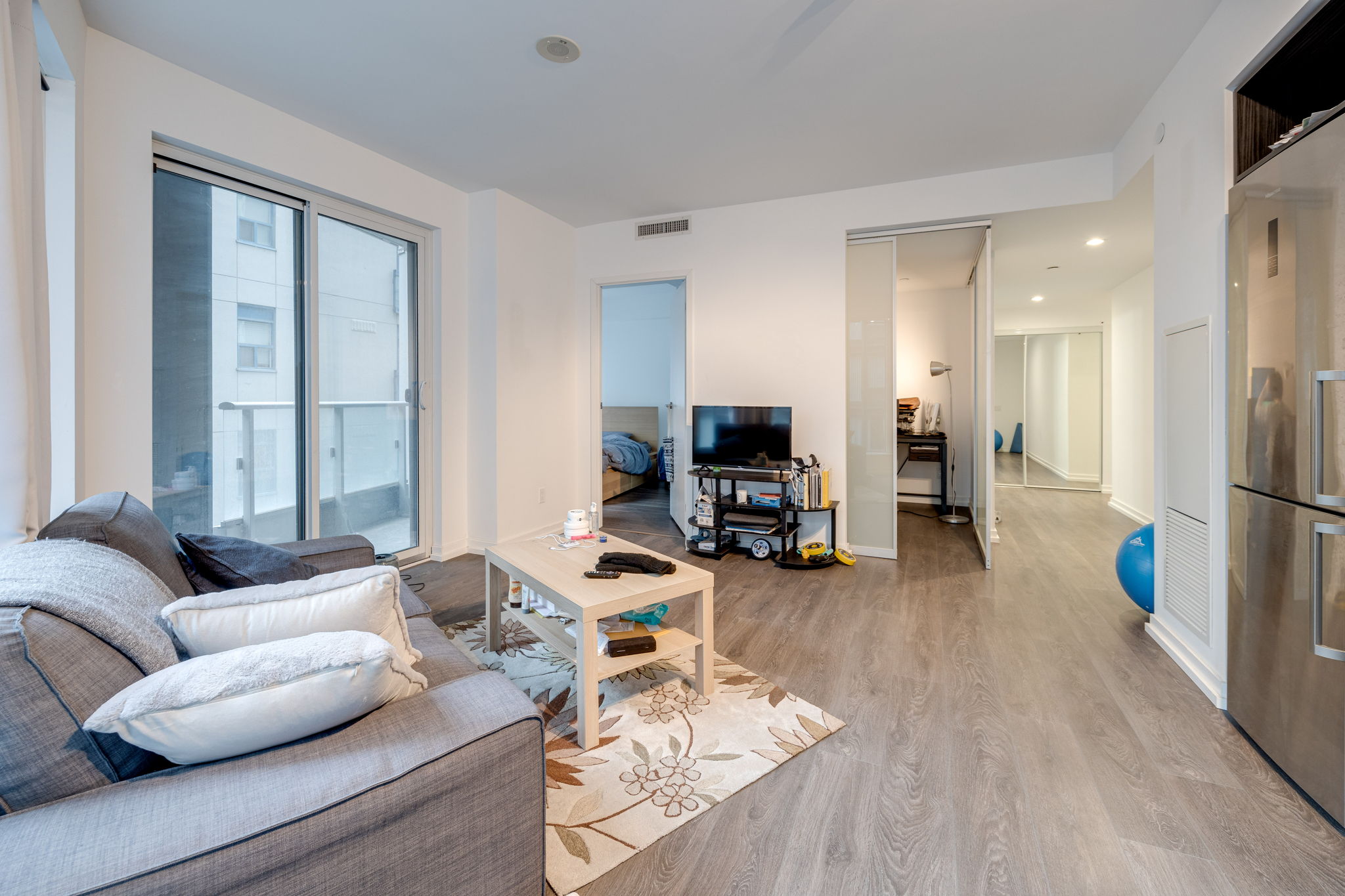 Toronto property showcase — delivered property photograph 8