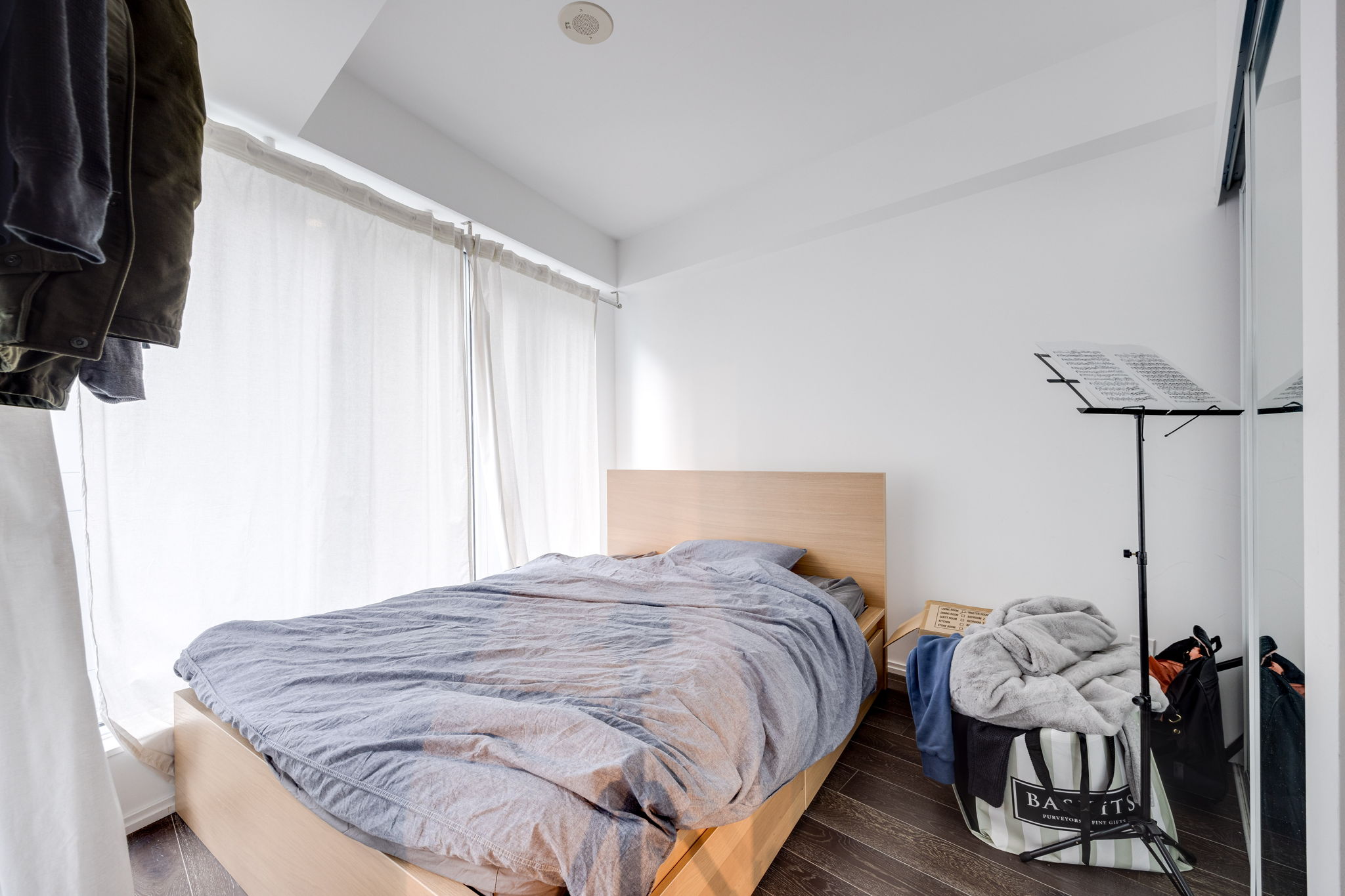 Toronto property showcase — delivered property photograph 10