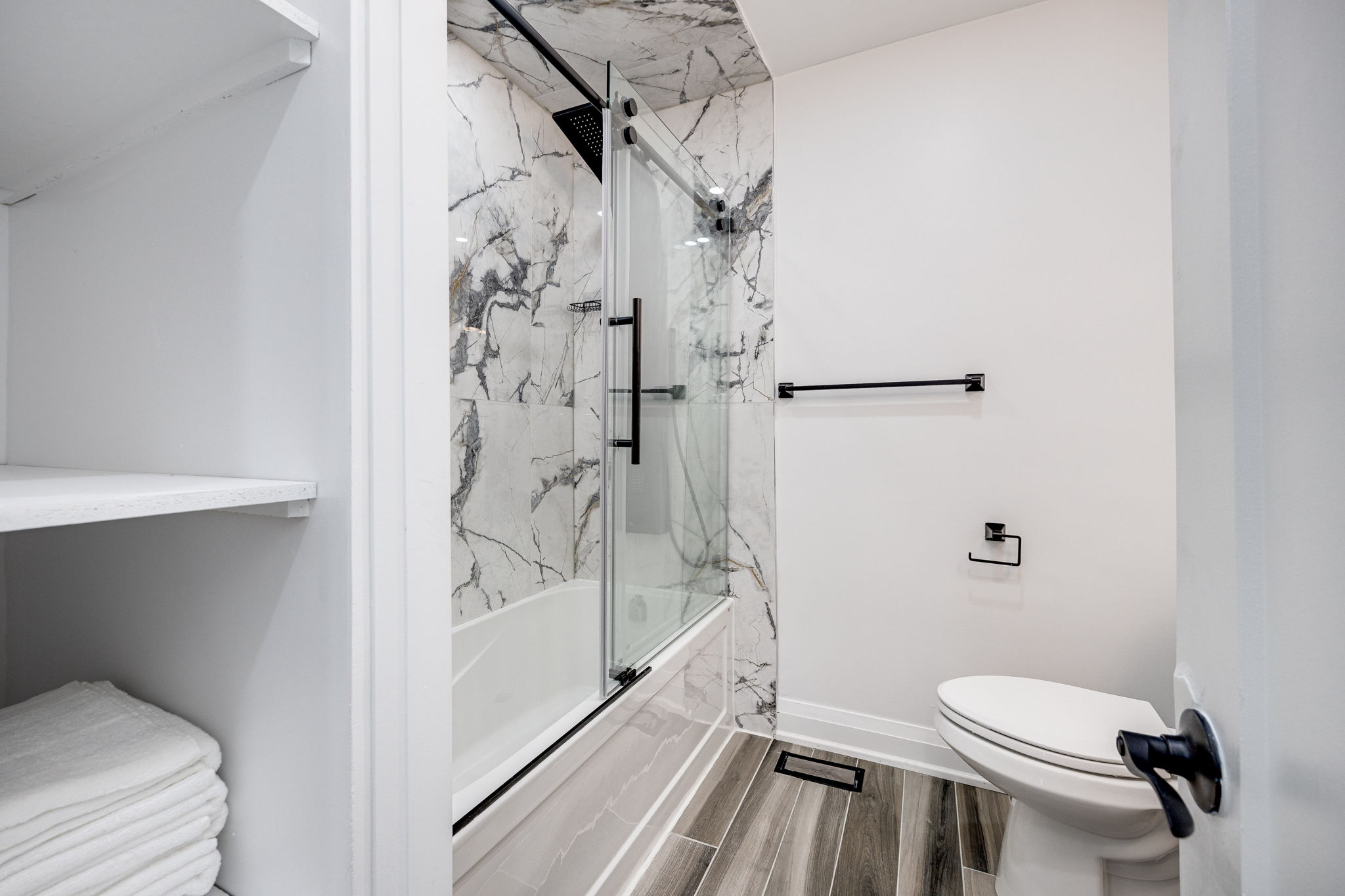 Toronto property showcase — delivered property photograph 14