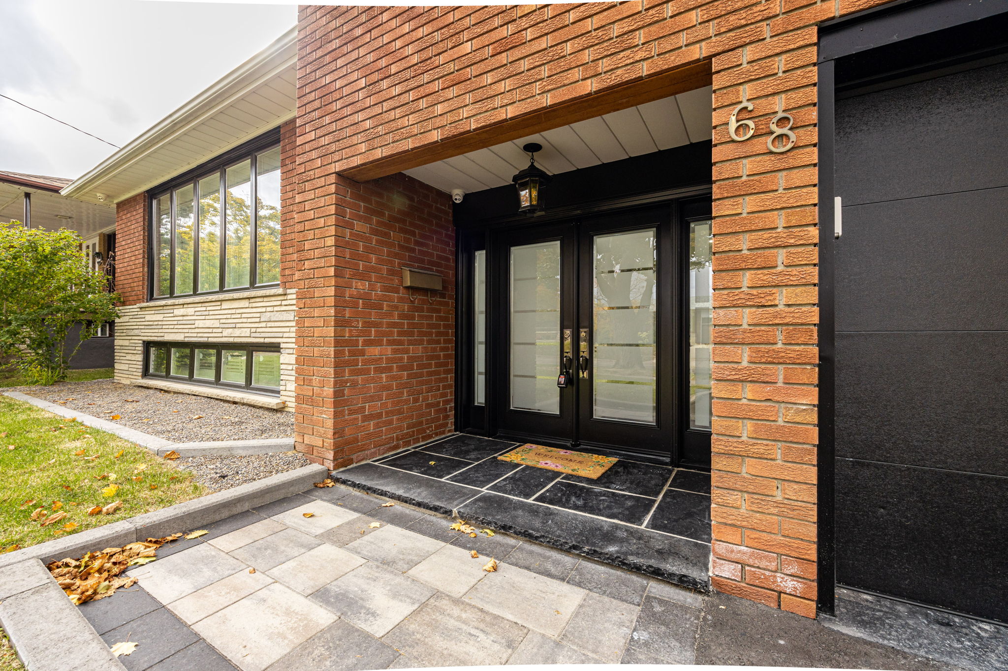Toronto property showcase — delivered property photograph 3