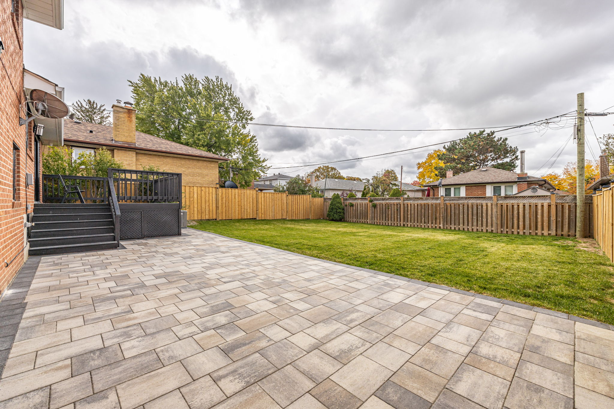 Toronto property showcase — delivered property photograph 32