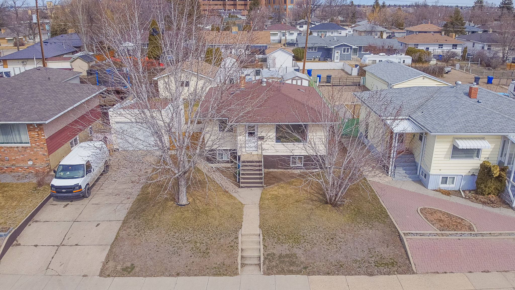  680 8 St SW, Medicine Hat, AB T1A 4M4, US