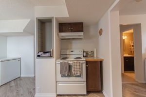  680 8 St SW, Medicine Hat, AB T1A 4M4, US Photo 38