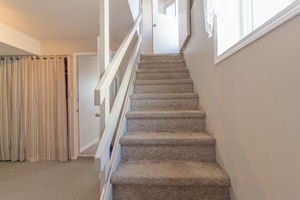  680 8 St SW, Medicine Hat, AB T1A 4M4, US Photo 33
