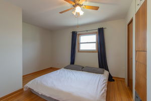  680 8 St SW, Medicine Hat, AB T1A 4M4, US Photo 23