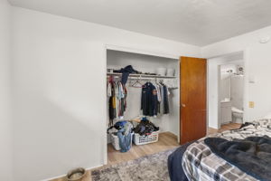  Photo 31