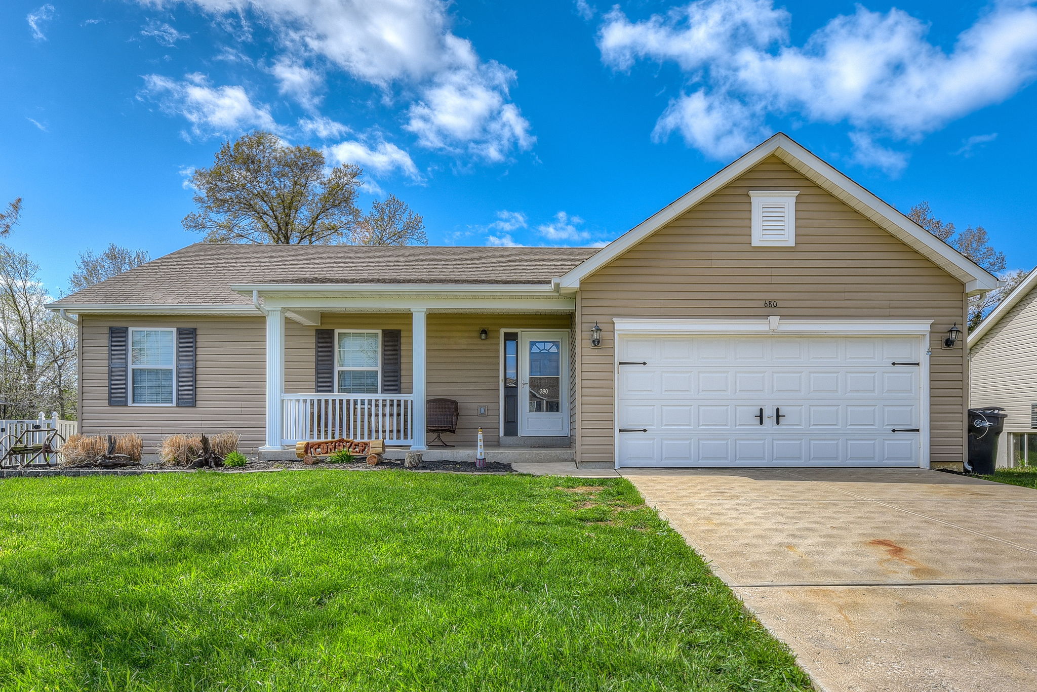  680 Grand Teton Dr, Troy, MO 63379, US