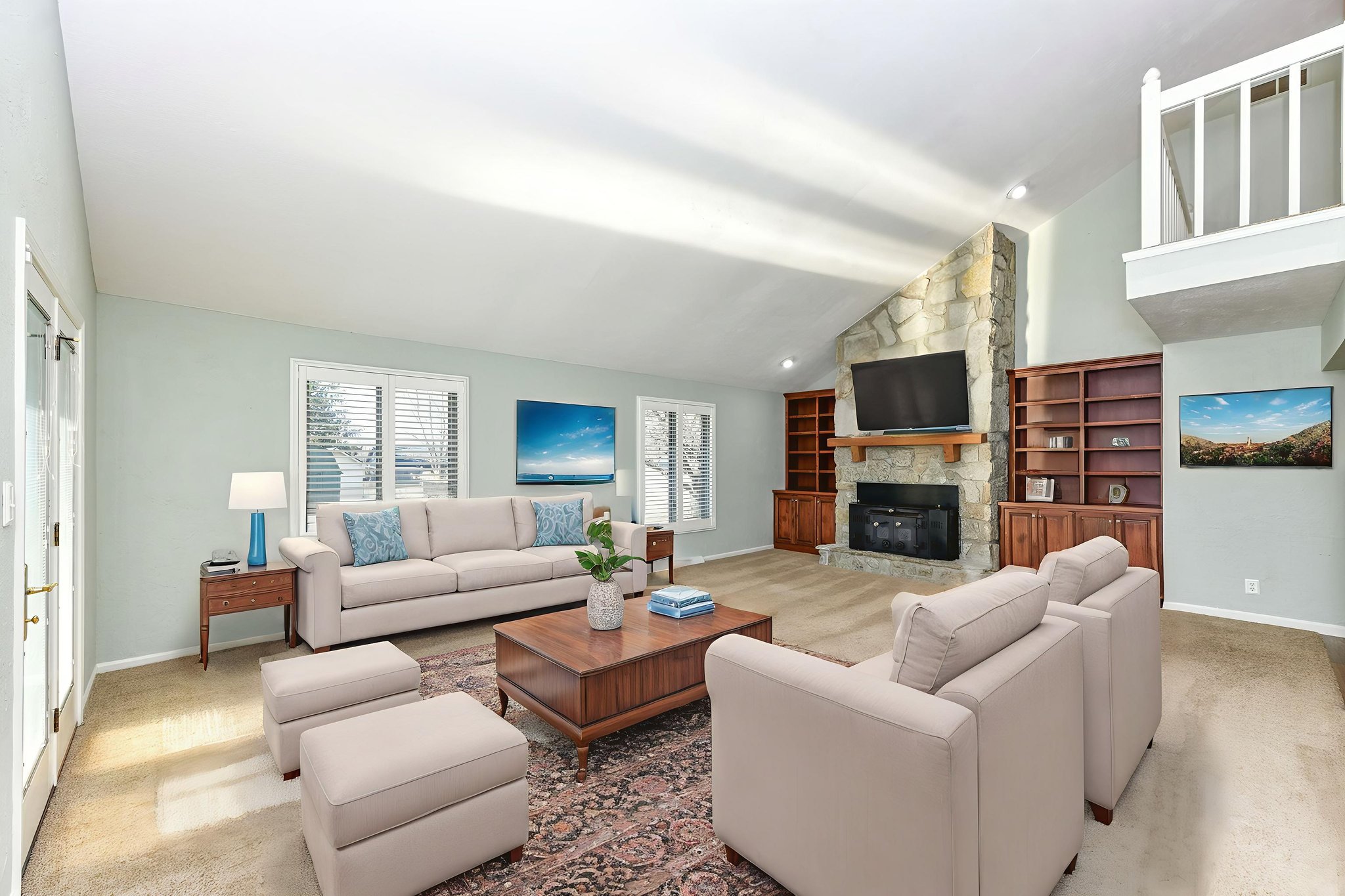 DSC_0414 virtually staged.jpeg