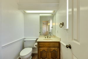  Photo 49