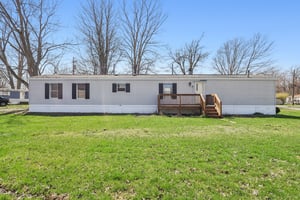 Lake Rd W 21-S0904-001.jpg