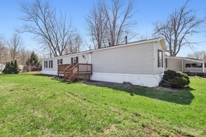 Lake Rd W 21-S0904-002.jpg