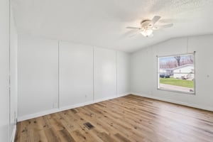 Lake Rd W 21-S0904-013.jpg