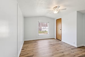 Lake Rd W 21-S0904-014.jpg