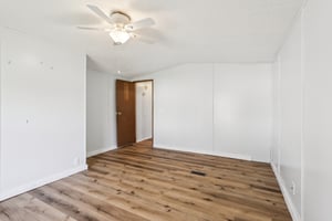 Lake Rd W 21-S0904-015.jpg